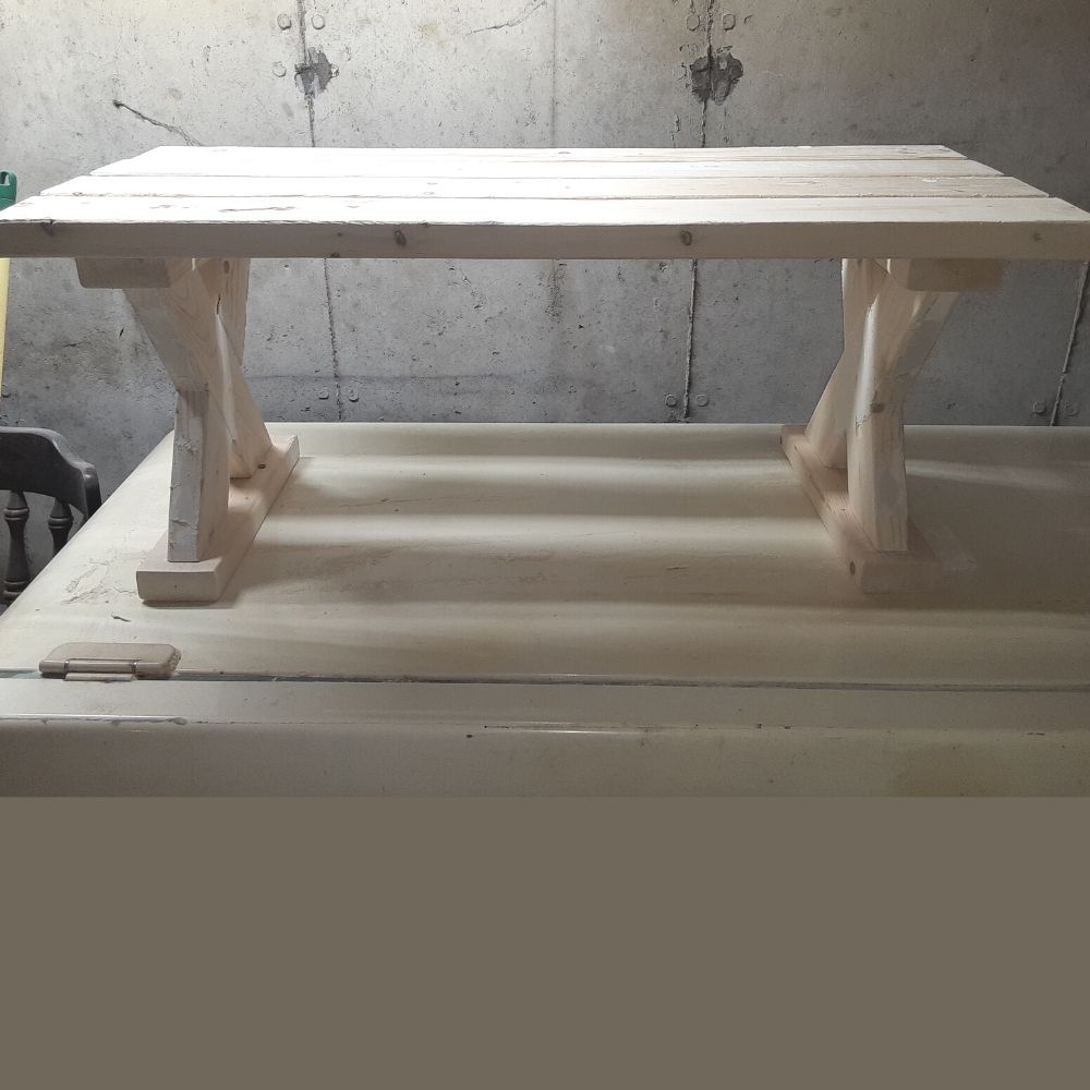 DIY 2x4 bench reader project