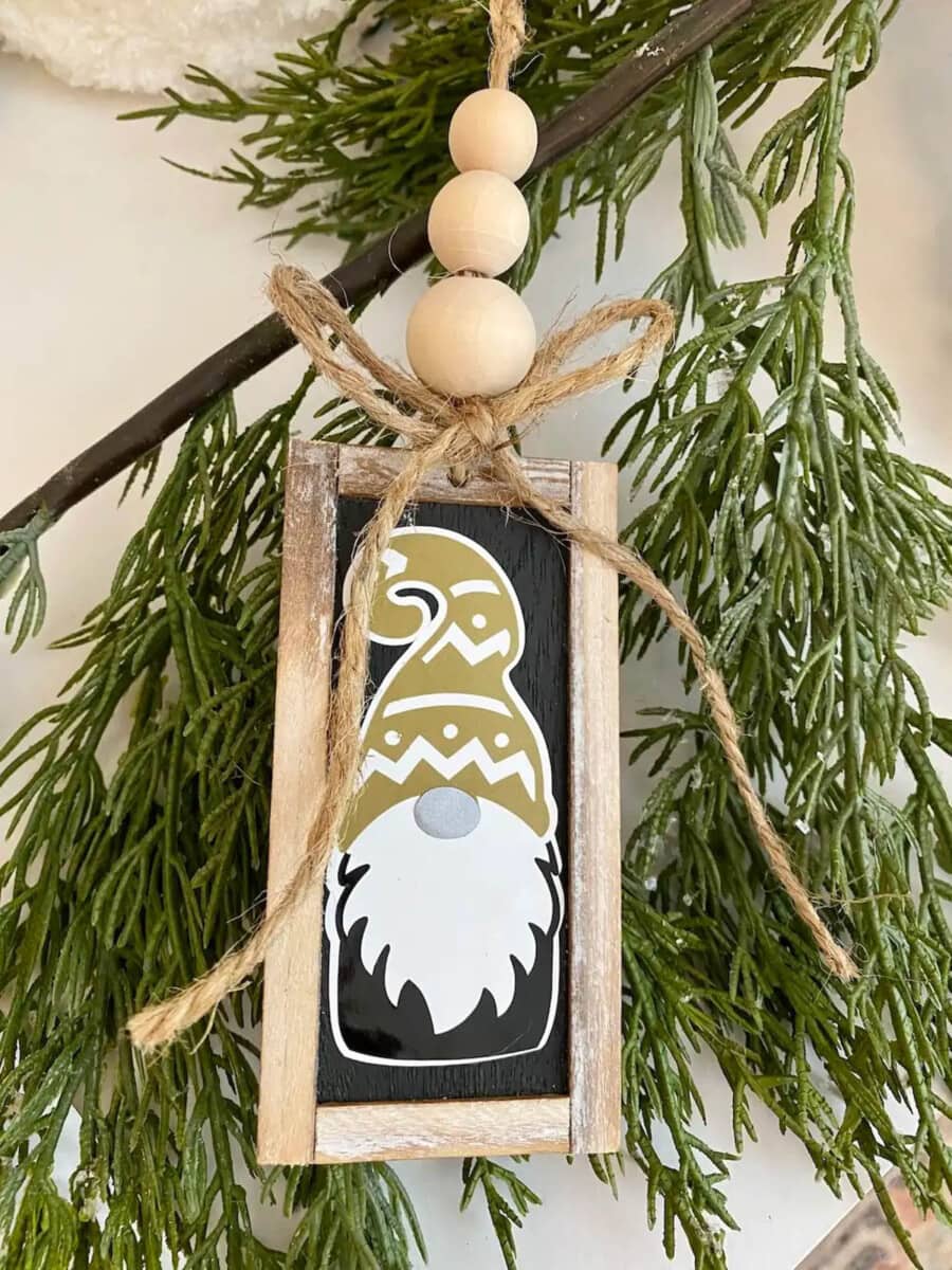 Wood gnome Cricut Christmas ornament using Cricut premium vinyl