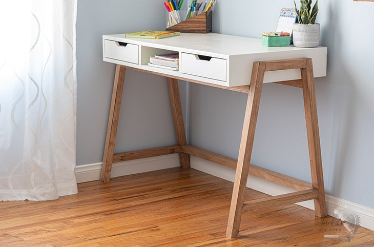 Simple A-frame desk in teen room