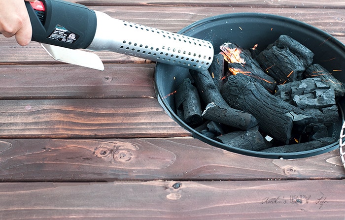 Starting a charcoal fire using HomeRight Electrolight