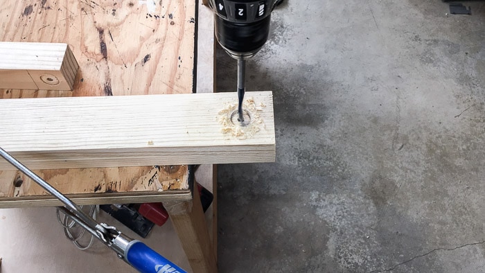 Drilling hole in 1"x3" board using spade bit