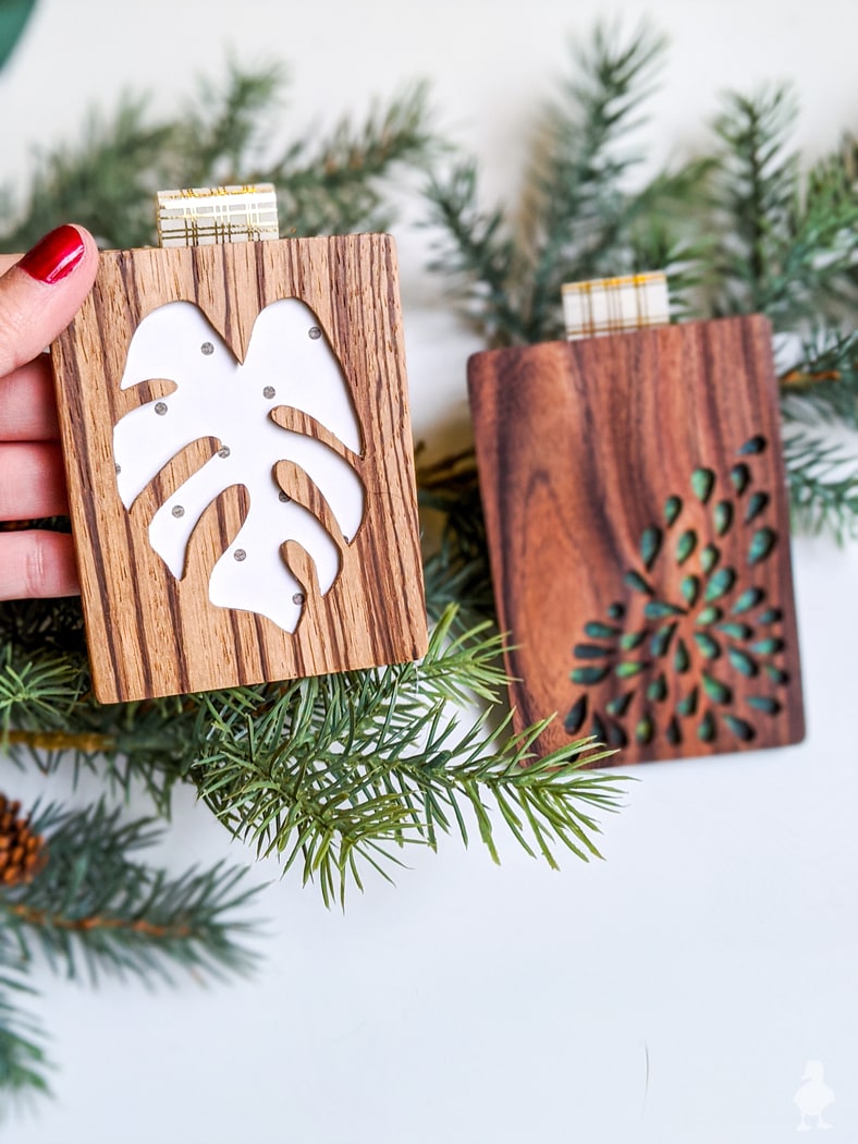 close up of wood gift card holders