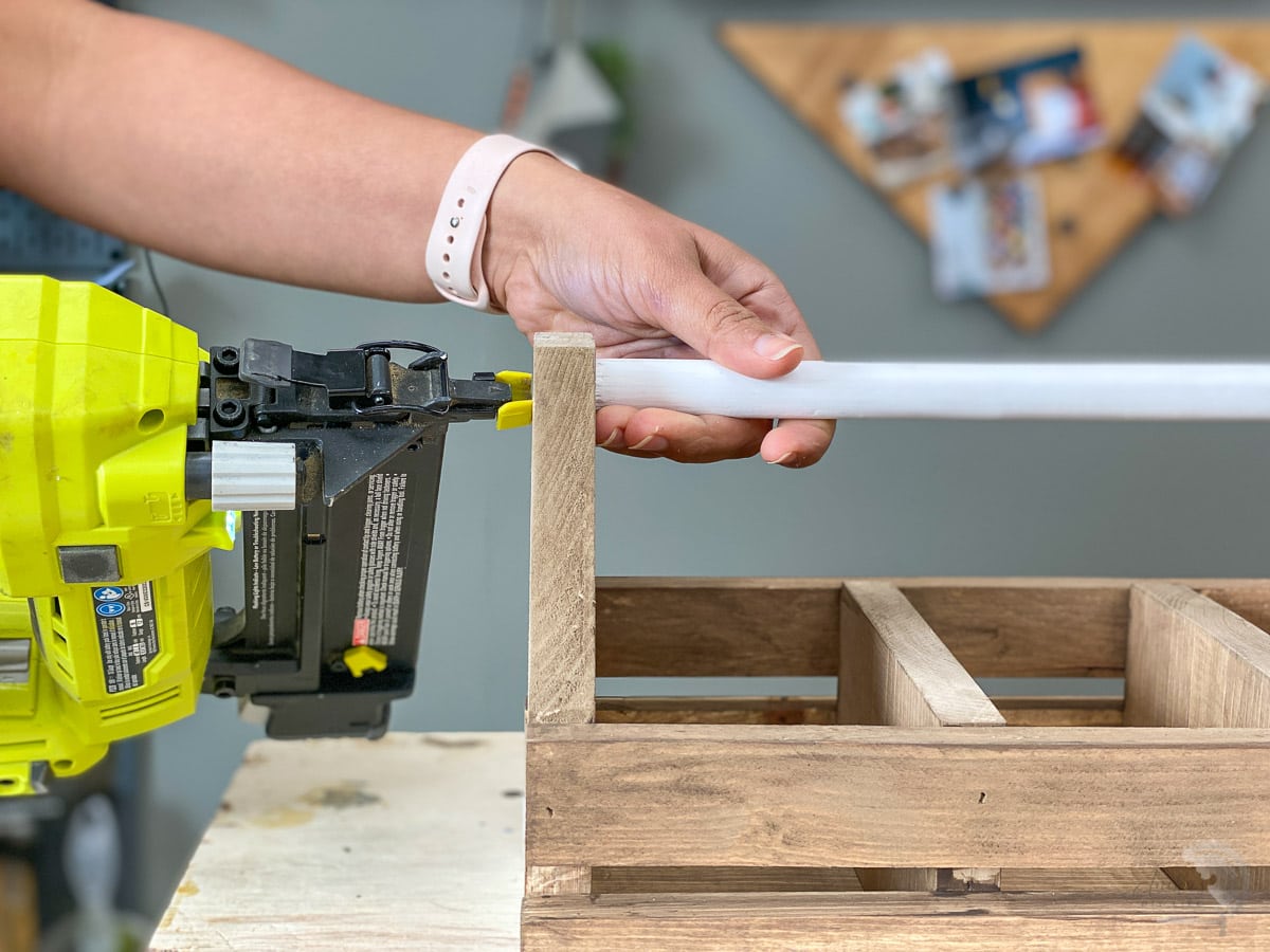 attaching handle to the DIY wooden tool box organizer