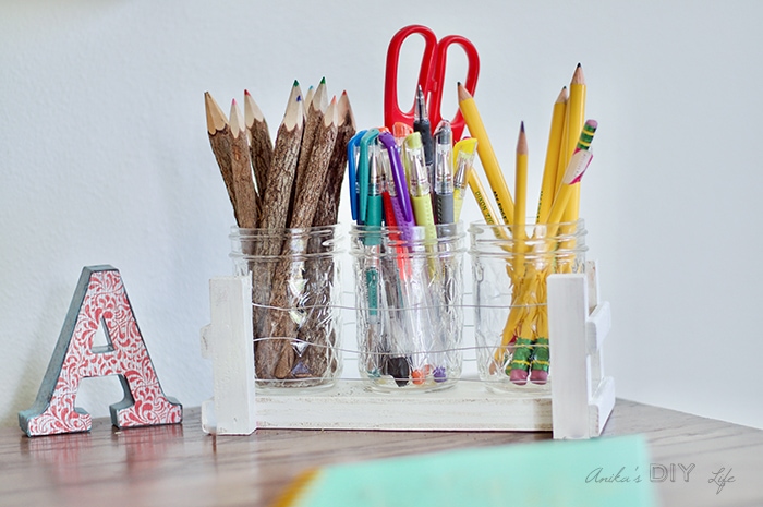 Easy Mason jar organizer for your desk using scrap wood and floral wire