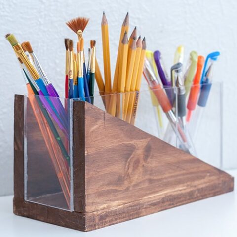 This easy DIY modern pencil holder is a great beginner project. Learn how to make using plexiglass and wood with this step by step tutorial and video.