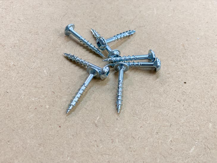 pocket hole screws on workbench